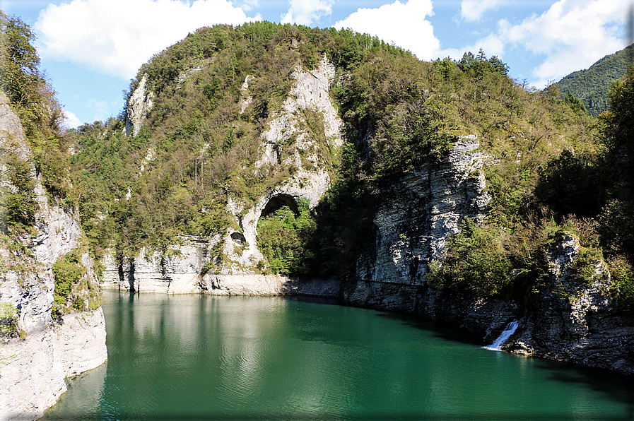 foto Lago del Corlo